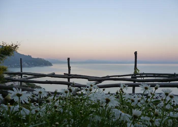 L'Antico Borgo Dei Limoni