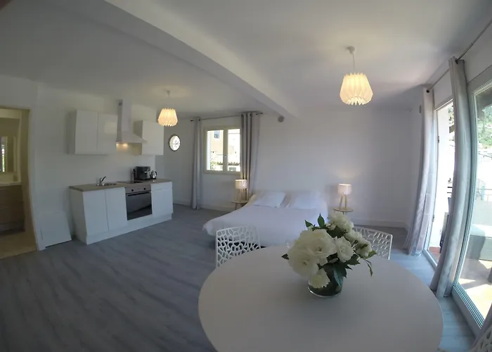 Maison Carles Bnb