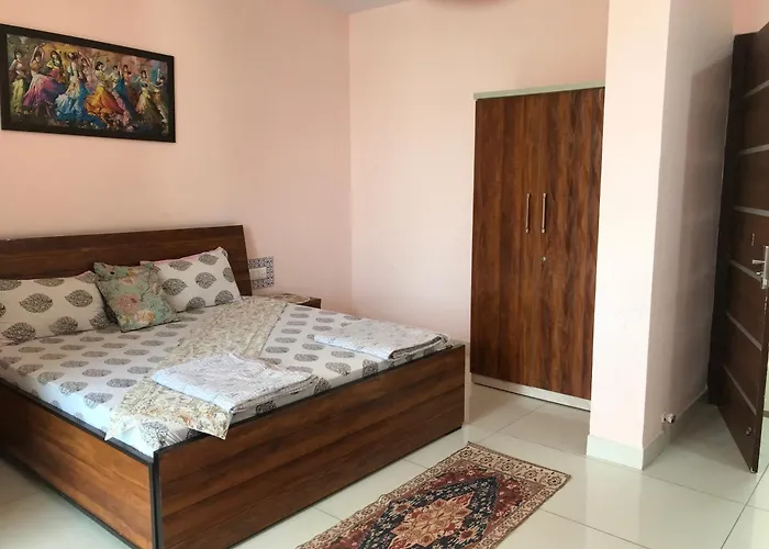 Tt Homes Private Studio Suites Jaipur Pink City