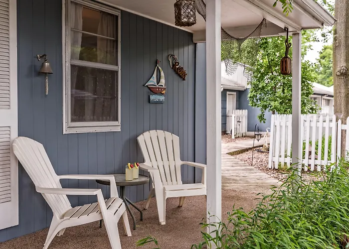 Silver Heart Inn & Cottages