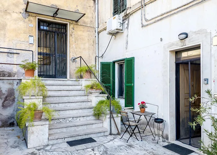 Vecchio Treno Guest House