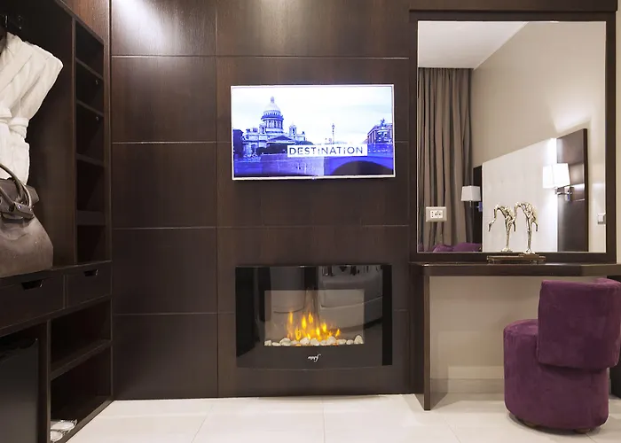 Roman Holidays Boutique Hotel