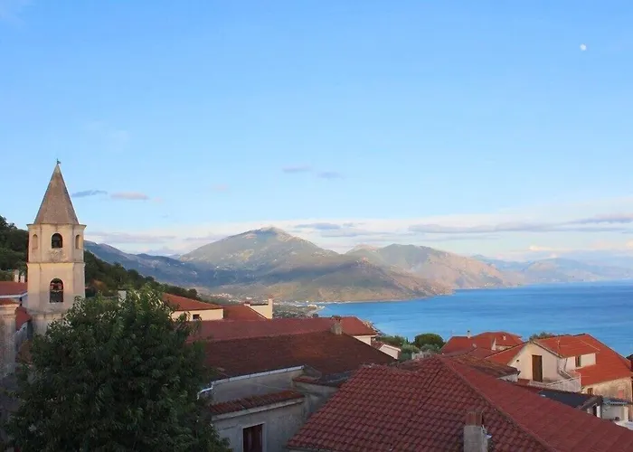 Ispani Inn Resort