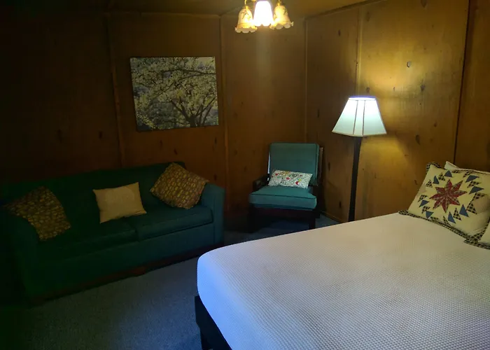 The Sugar Creek Retreat