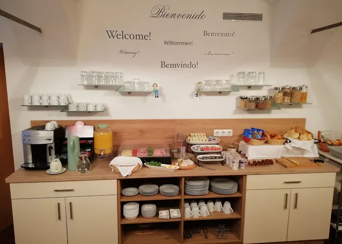 Ferienwohnungen Und Zimmer Yassi