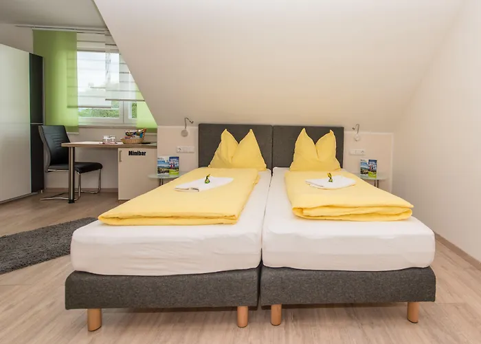 Ferienwohnungen Und Zimmer Yassi