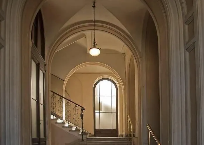 House 5