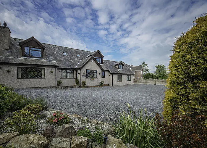 Lon Y Traeth Bed & Breakfast