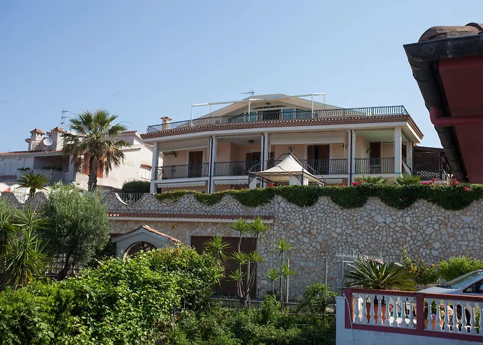 La Suite Del Faro