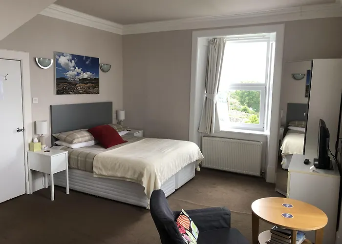 The Bowmore House Bed And Breakfast