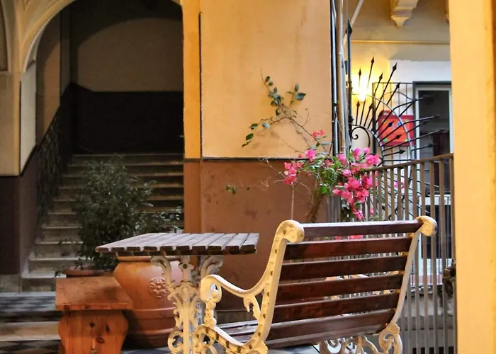 Cortile Stesicoro