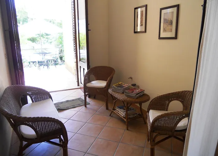 B&B Macrina
