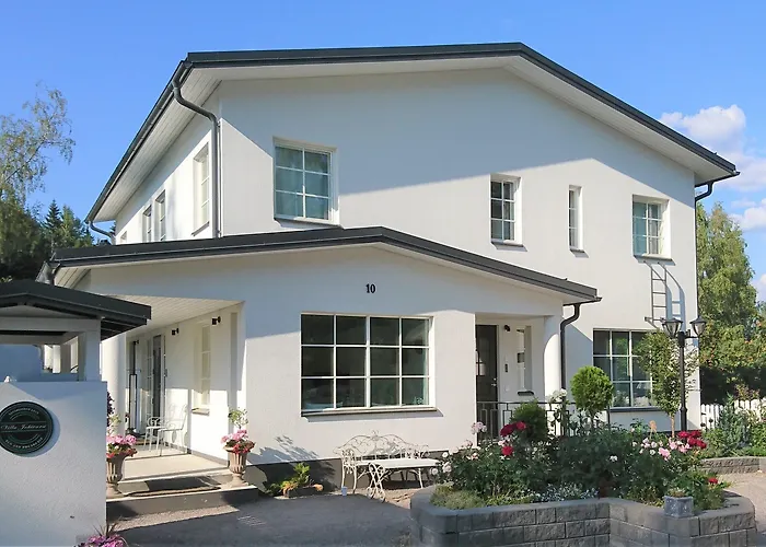 Villa Jokivarsi Bed & Breakfast