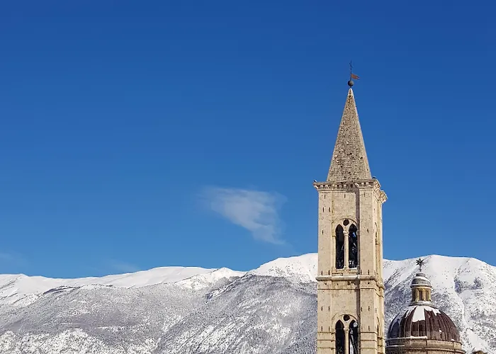 Torricella Sicura Bed & Breakfasts 