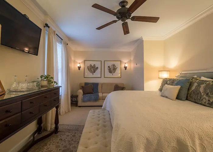 The Kenwood Inn Oldest Bed And Breakfast, St Augustine Historic District