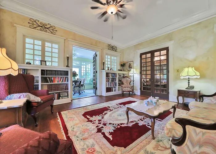 The Lancaster Manor Bed And Breakfast