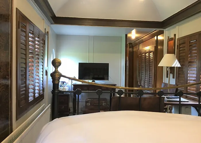 Petworth Bed & Breakfasts 