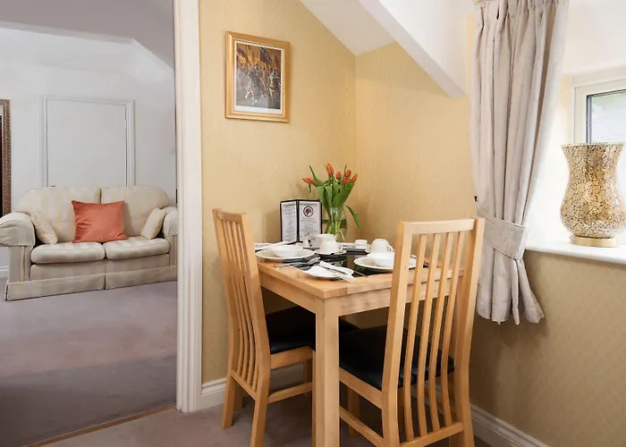 Coach House B & B