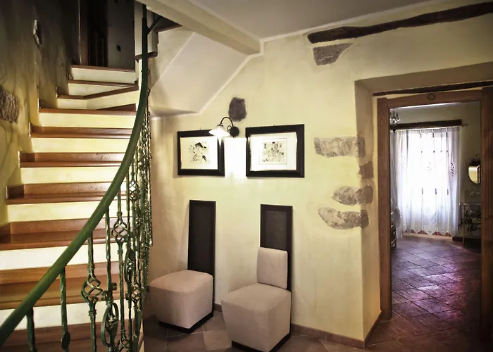 Casa De Ajala - B&B de Charme in Antica Dimora totalmente ristrutturata e dotata di tutti i confort Bagni privati Spazio living Patio esterno Ambienti climatizzati Degustazioni prodotti locali