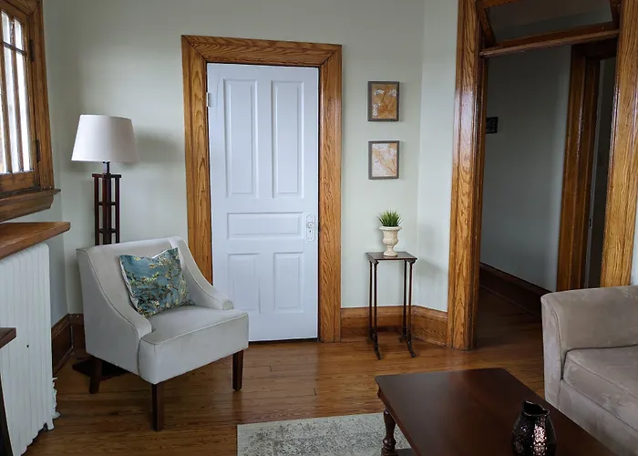 Stonewater Manor B&B