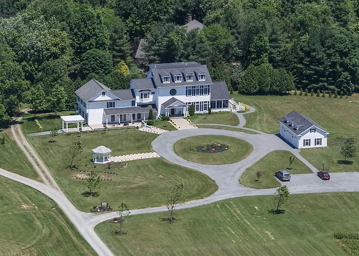 Waterford Bed & Breakfasts 