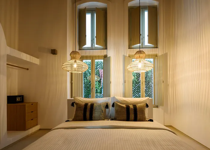 Este Luxury Suites