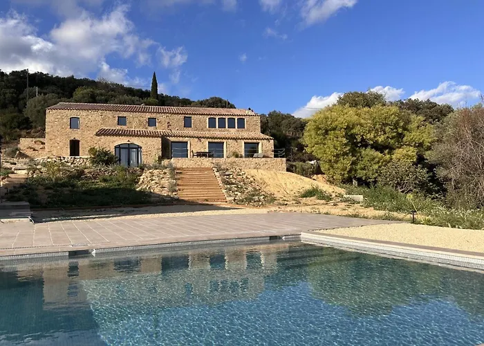 Mimosa Lodge