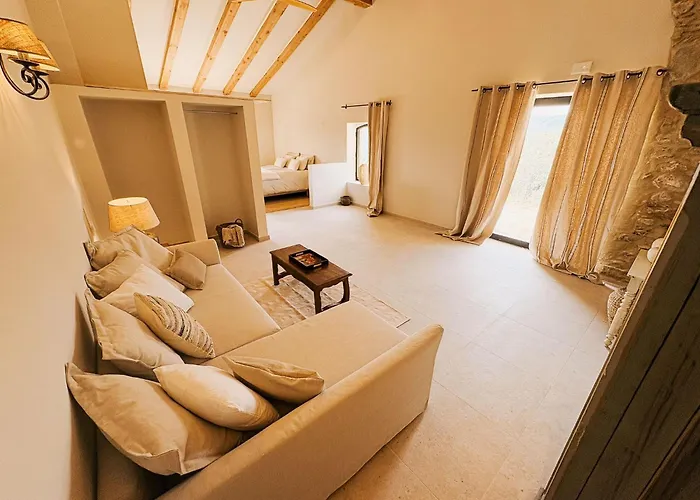Girona Bed & Breakfasts 