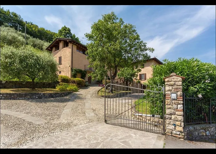 B&B Ronco degli Ulivi