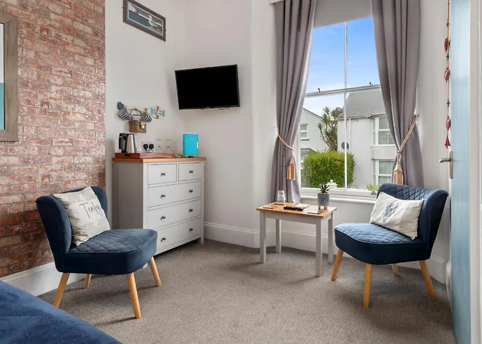 Pembroke Dock Bed & Breakfasts 