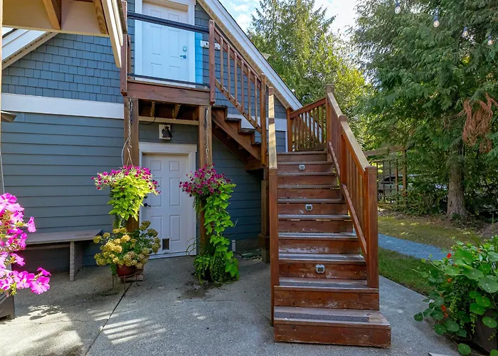 Shawnigan Suite B & B