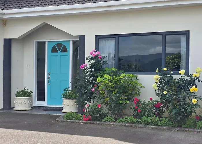 Riverstone Retreat Upper Hutt