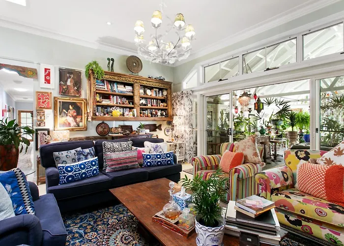 Noosa Valley Manor B&B