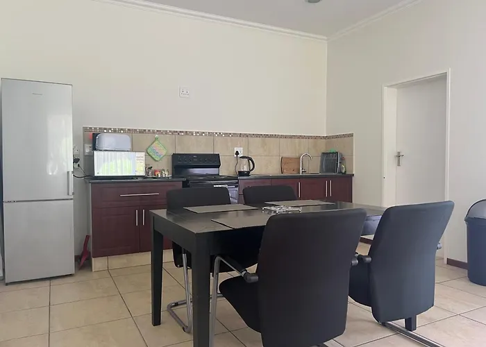 Amohela Guesthouse