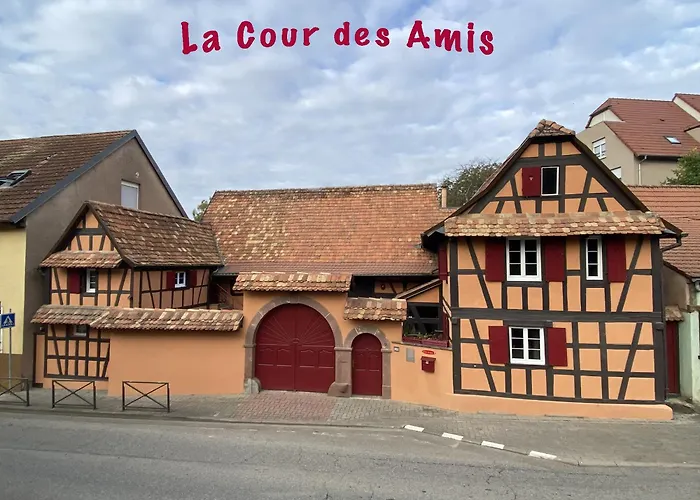 La Cour Des Amis