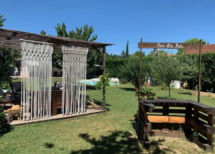 Les Tignoliers