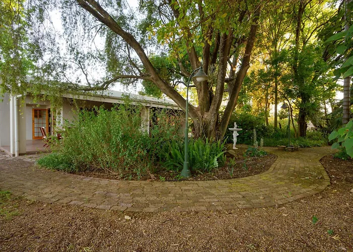 Lupus Den Country House B&B