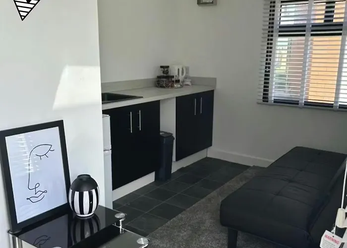 The Mayfair Lodge & Family Suite