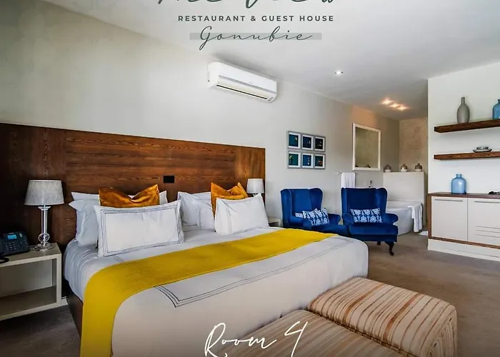 The View Restaurant And Guesthouse