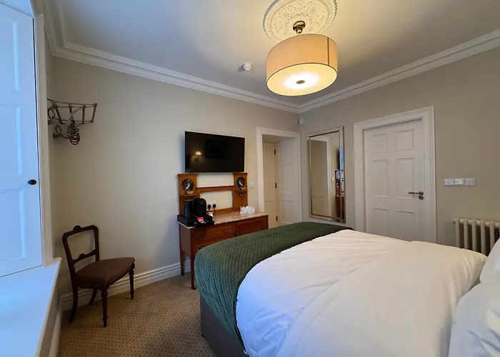 Cashel Regency Townhouse