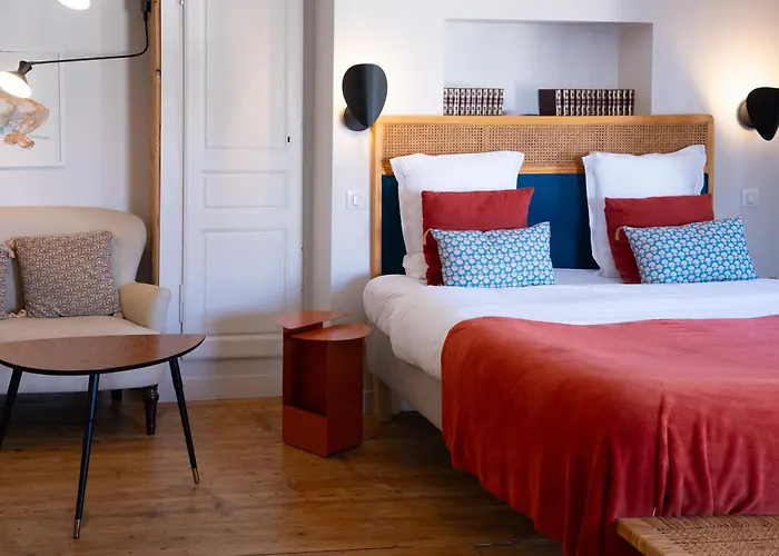 Vichy Bed & Breakfasts 