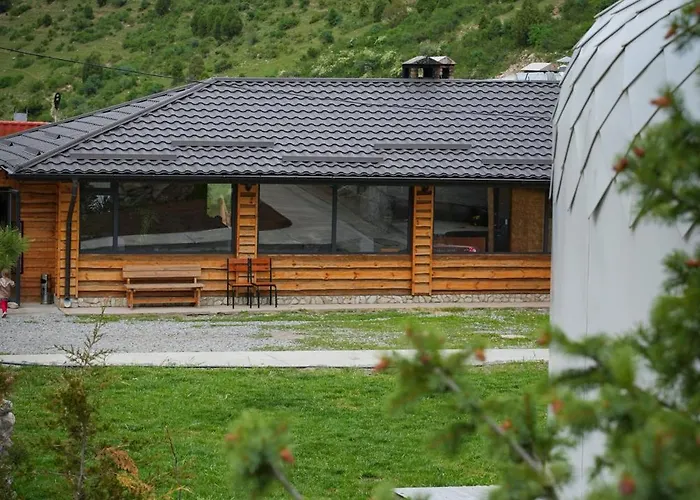 Rahmat Yurts
