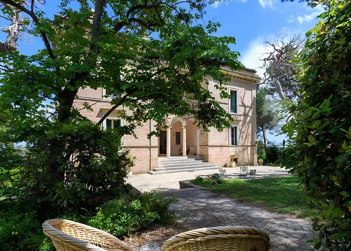 Villa Santa Maria Al Poggio - Dimora Storica Con Vista Mare
