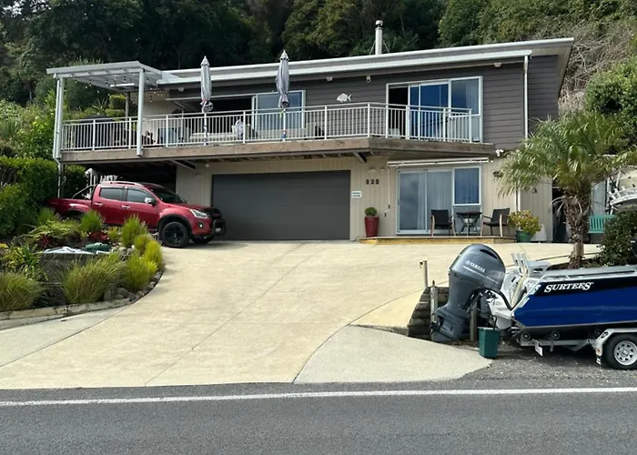 Te Mata Bay Seaviews