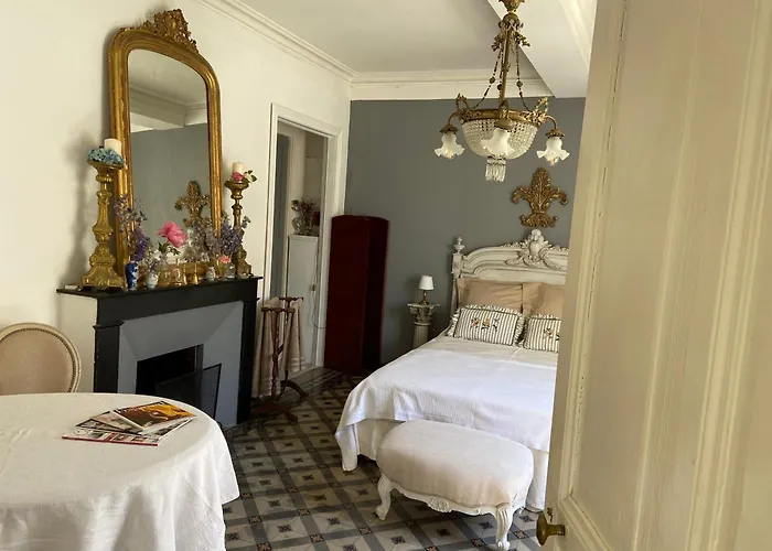 Maison 1823 - Suites De Charme A Garons