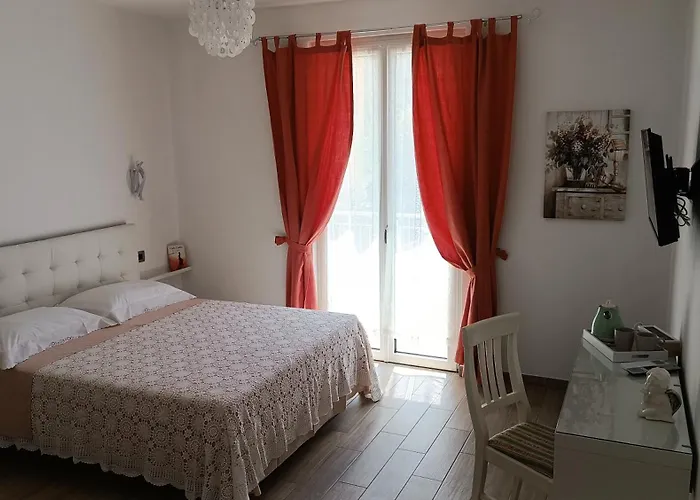LE GEMME Bed&Breakfast con parcheggio e giardino