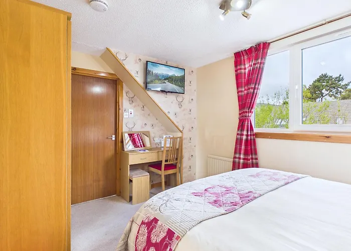 Dunroamin Bed And Breakfast