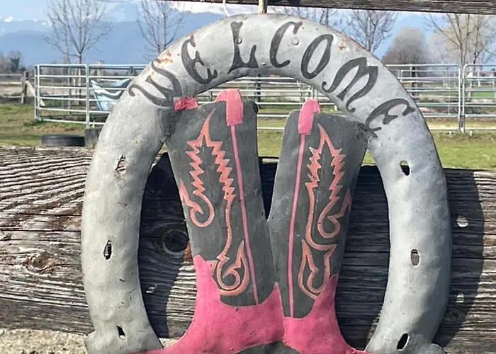 B&B Cm Ranch