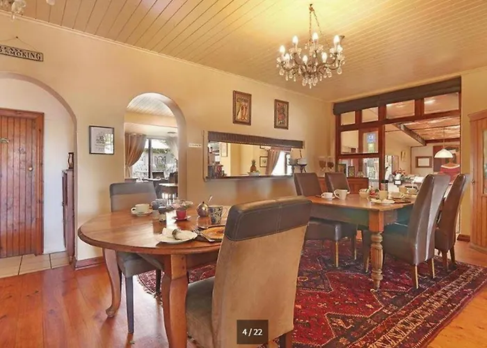Harfield Guest Villa