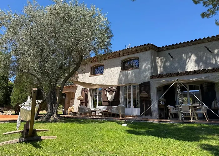 Location De Chambre Villa Les Allamandas